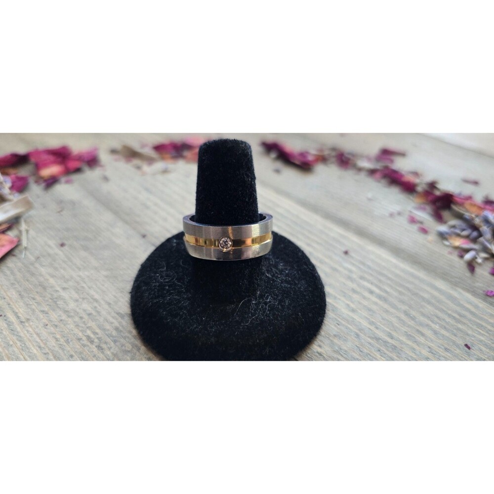 Spikes Stainless Steel Men's Single CZ Two Tone Ring Sz 8